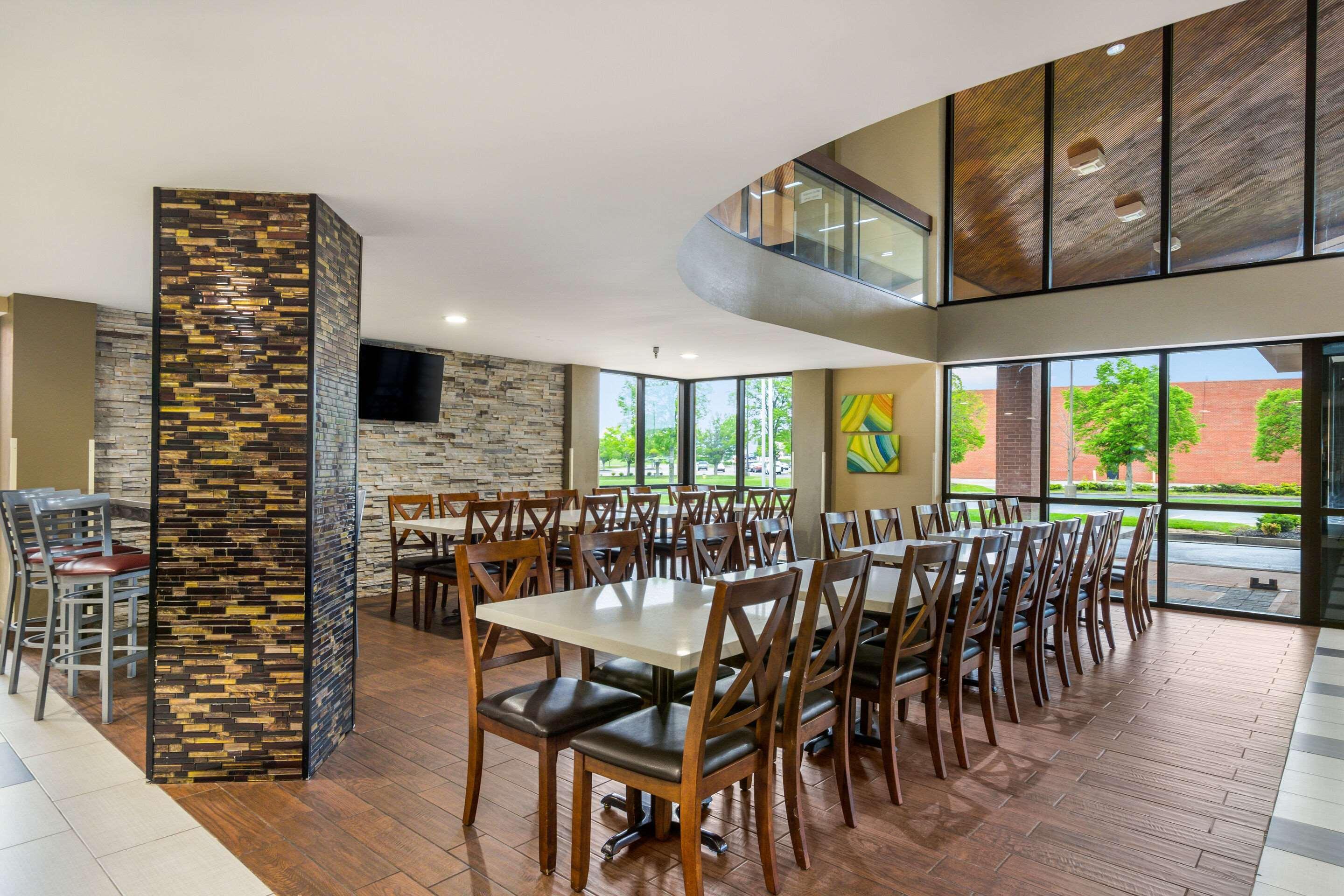 Quality Inn & Suites Florence - Cincinnati South Eksteriør bilde